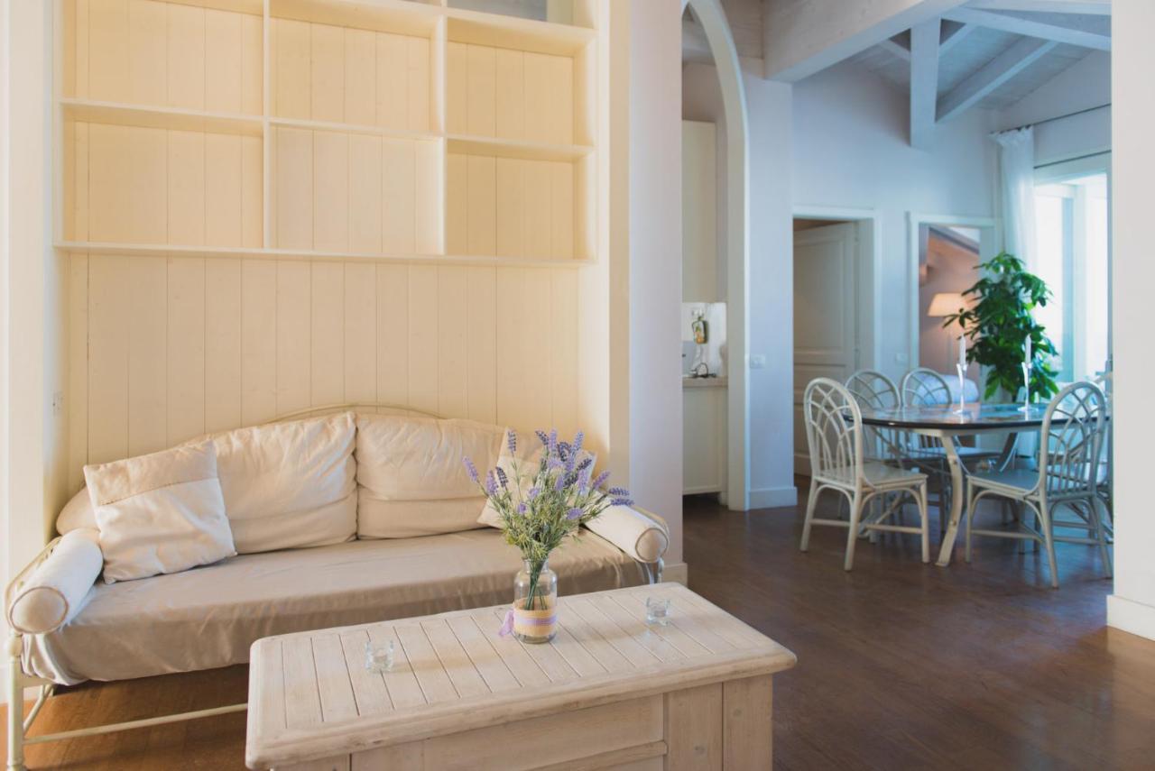 Villa Lilla Sulla Spiaggia Di San Vincenzo Luxury Zewnętrze zdjęcie