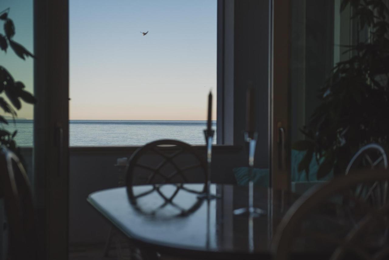 Villa Lilla Sulla Spiaggia Di San Vincenzo Luxury Zewnętrze zdjęcie